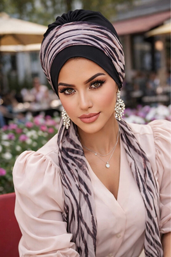 Siyah Zebra Desen Fularlı Bone