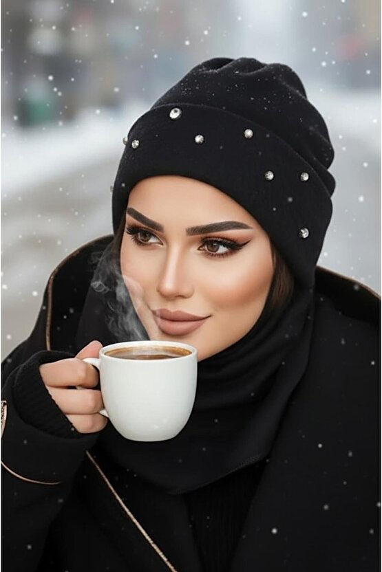 Siyah Taşlı Maskeli Bere