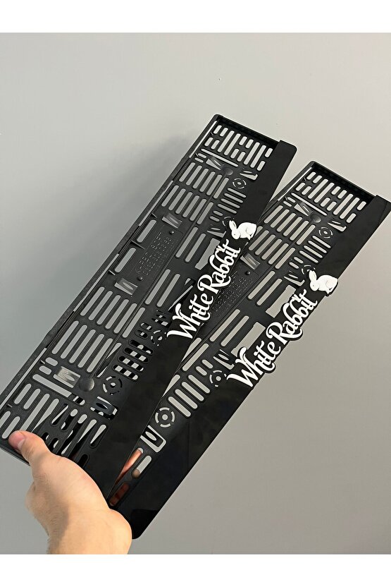 White Rabbit Uyumlu  Temalı Araç Plakalığı - Şık ve Dayanıklı Tasarım