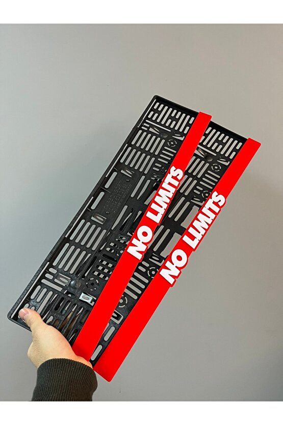  NO LIMIT Yazılı Araç Plakalığı – Özgürlüğünüzü Yansıtın! 