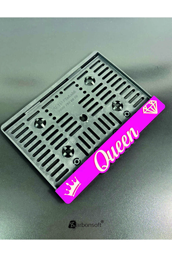 Kraliçelere Özel! Pembe Pleksi Queen Kapı ve Duvar Dekoru