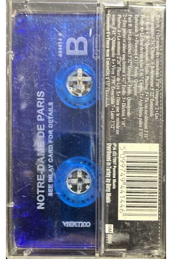 Kaset Notre-Dame De Paris Soundtrack Kaset