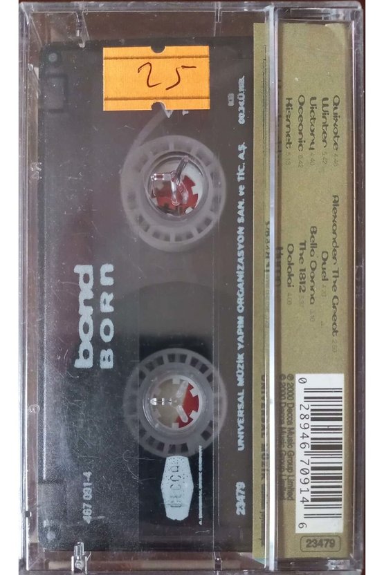 Bond Born Kaset