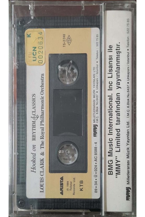 Hooked On Rhyhm & Classics Kaset