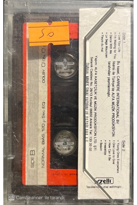 Stephanie Live Your Life Kaset