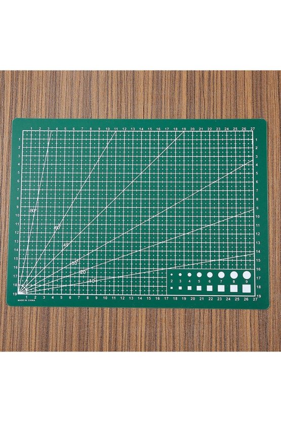 A4 Hobi Kesme Matı 30x22 cm Çizgili Açı Kılavuzlu Maket Dikiş Deri El İşi Kesim Tablası Yeşil