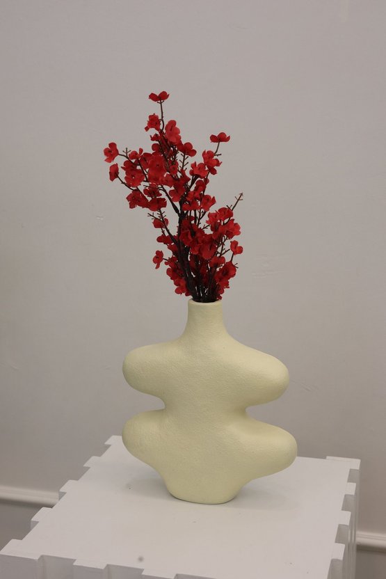 Seramik Dokulu Dekoratif Kelebek Vazo (19cm)