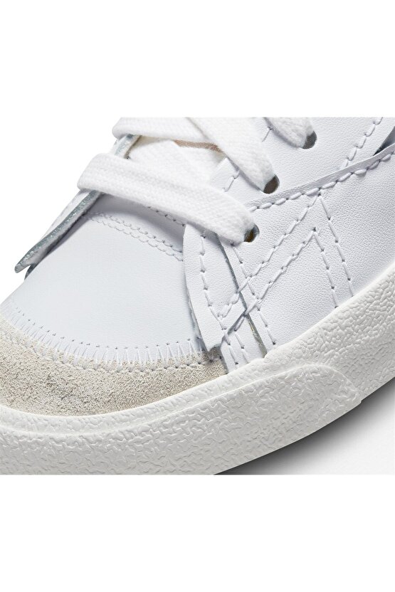 Blazer Low 77 Jumbo Erkek Beyaz Sneaker DV6484-100