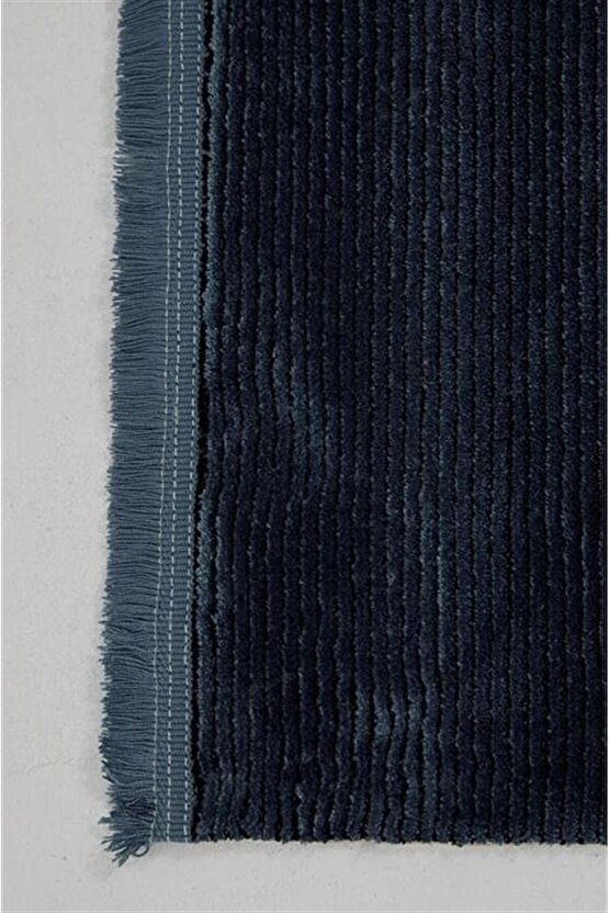 Çam Halı Enoks 6106 Mavi Siyah Romans Halı Modern Desenli Makine Halısı