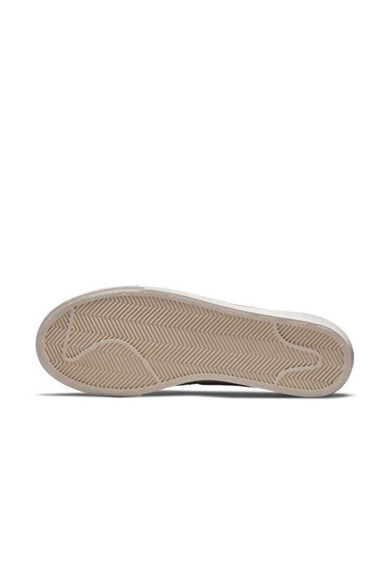 NİKE Blazer Low Platform Kadın Sneaker Ayakkabı DM9464-001