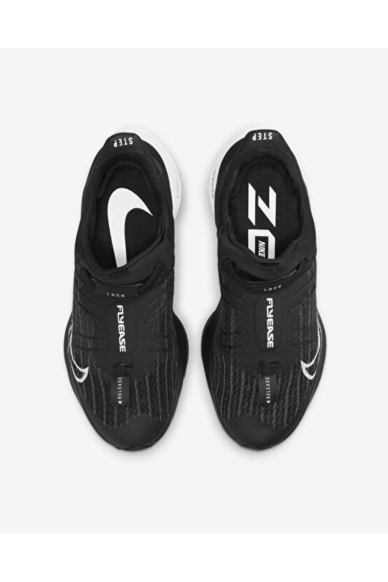 Air Zoom Tempo Next% Flyease Kolayca Giyilip Çıkarılabilen Siyah Erkek Koşu Ayakkabısı