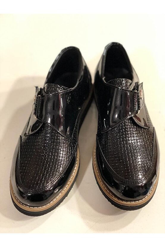 Siyah Rugan Klasik Erkek Cırtlı Ayakkabı