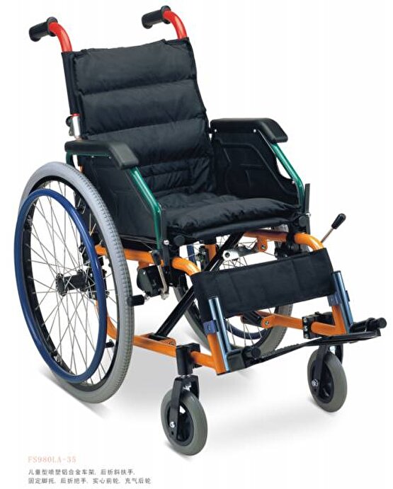 P980 Tekerlekli Sandalye