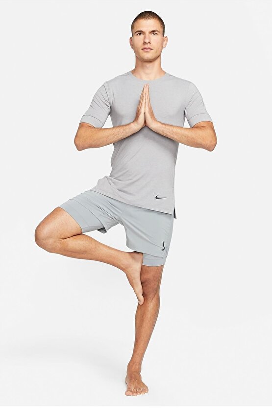 Dri-fit Yoga Kısa Kollu Erkek Üstü Gri