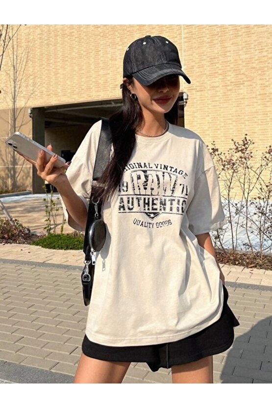 Kadın Oversize Original Vintage Baskılı Beyaz Tshirt