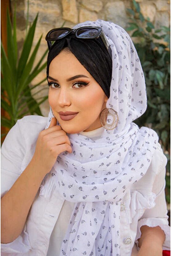 Beyaz Çiçekli Koton Bandana Şal - 50100