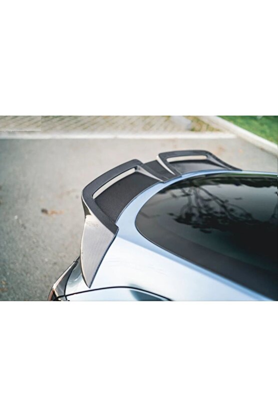 Tesla Model Y Turbo Bagaj Üstü Spoiler Pianoblack