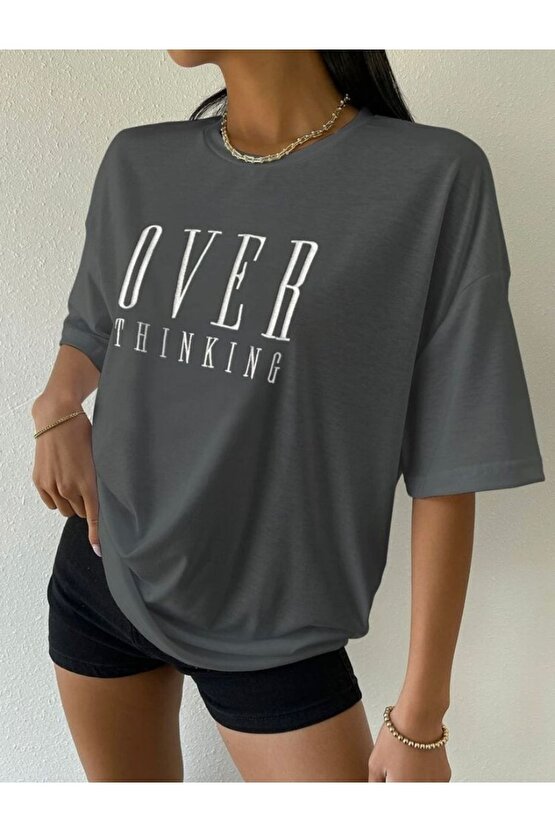 Kadın Oversize Over Thinking Baskılı Antrasit Tshirt