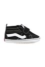 Black/True White