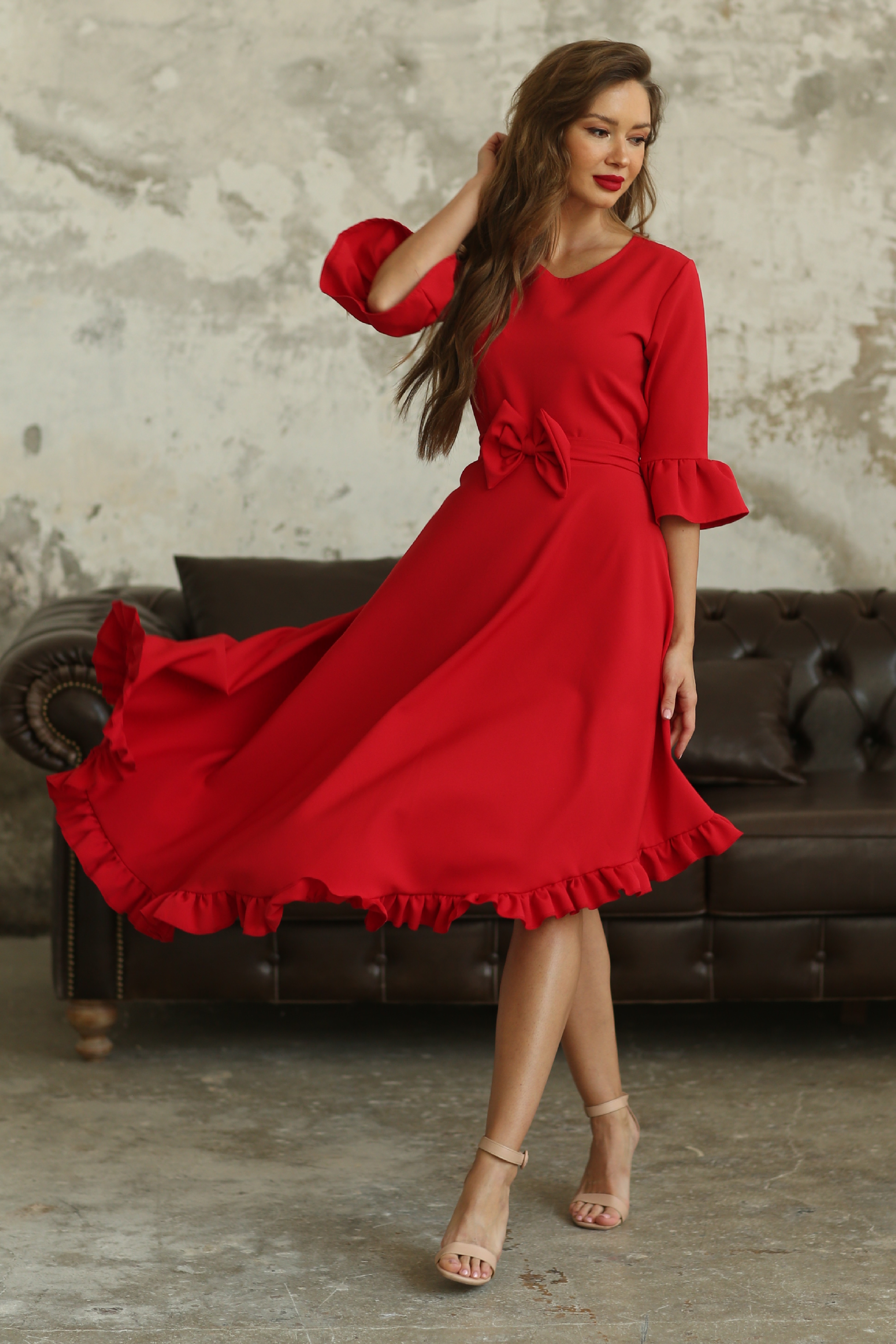 KÜÇÜĞÜM BUTİK Asimetrik Kesim Fırfırlı Kırmızı Elbise
