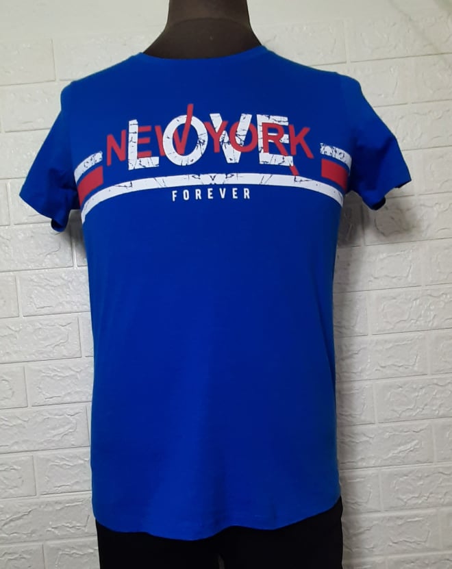 Mavera Mavi Önü Beyaz Ve kırmızı Yazı Baskılı Yuvarlak yaka T-Shirt Mavera Mavi Önü Beyaz Ve kırmızı Yazı Baskılı Yuvarlak yaka T-Shirt